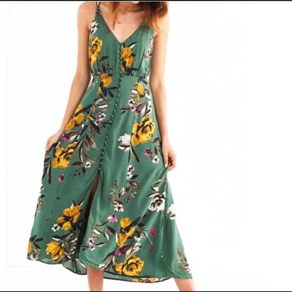 Urban Outfitters Dresses & Skirts - Light Midi Dress
